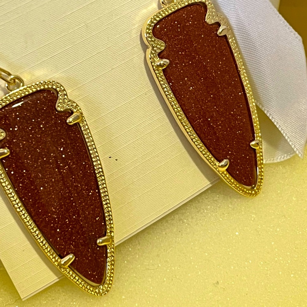 NWT Kendra Scott RARE & Retired Skylar Earrings Goldstone & Yellow Gold STUNNING - Picture 14 of 16